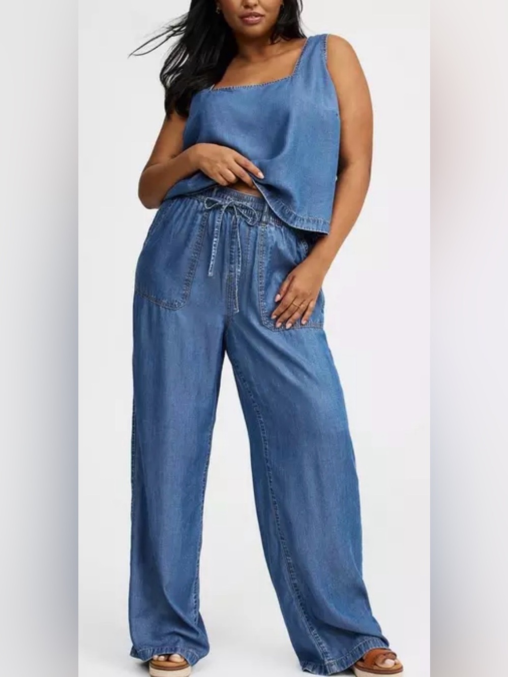 NWT Torrid high rise pull on wide leg lightweight denim jeans size 4X regular